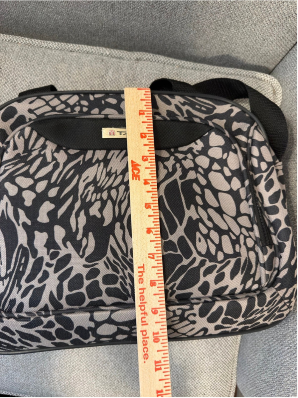 Tag travel shoulder bag gray and black animal print - Picture 4 of 6